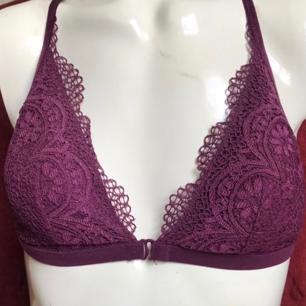 VICTORIAS SECRET BRA